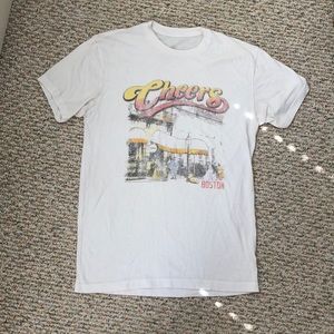 Cheers graphic tee shirt
